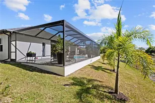 516 SW 11th Pl, Cape Coral, FL 33991 - Photo 25