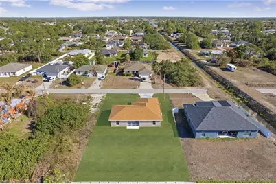 3403 5th St SW, Lehigh Acres, FL 33976 - Photo 9