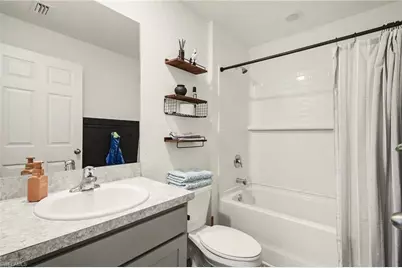 1409 NE 4th Pl, Cape Coral, FL 33909 - Photo 19