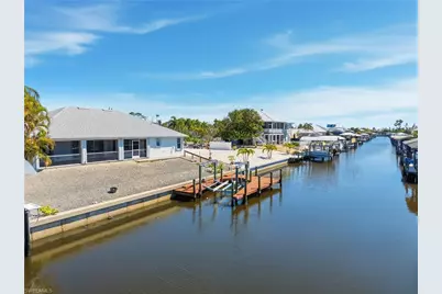 3715 Manatee Dr, Saint James City, FL 33956 - Photo 27