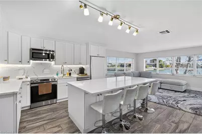 29 SE 10th Ave, Cape Coral, FL 33990 - Photo 35