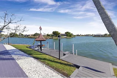 29 SE 10th Ave, Cape Coral, FL 33990 - Photo 43