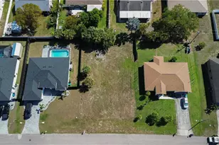 617 SW 11th Pl, Cape Coral, FL 33991 - Photo 9