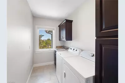 17049 Marina Cove Ln, Fort Myers, FL 33908 - Photo 31