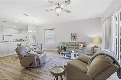 2561 Deerfield Lake Ct, Cape Coral, FL 33909 - Photo 3