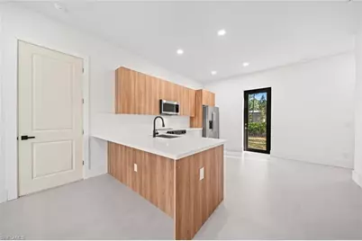 1805 W 10th St, Lehigh Acres, FL 33972 - Photo 21