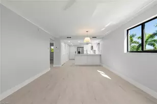 671 E Gulf Dr, Sanibel, FL 33957 - Photo 9