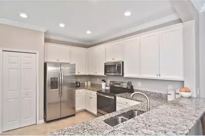 10304 Prato Dr, Fort Myers, FL 33913 - Photo 5