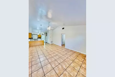 17405 E Carnegie Cir #405, Fort Myers, FL 33967 - Photo 7