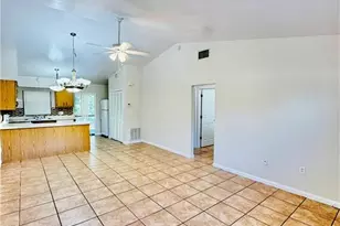 17405 E Carnegie Cir, Fort Myers, FL 33967 - Photo 7