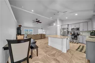 1826 NE 17th Pl, Cape Coral, FL 33909 - Photo 13