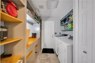 1826 NE 17th Pl, Cape Coral, FL 33909 - Photo 15