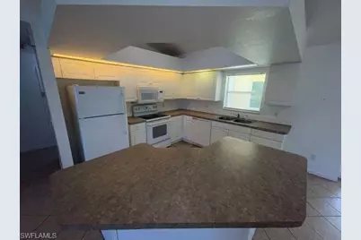 721 Castlestone Ave S, Lehigh Acres, FL 33974 - Photo 7