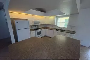 721 Castlestone Ave S, Lehigh Acres, FL 33974 - Photo 7