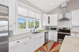 1637 Sabal Sands Rd, Sanibel, FL 33957 - Photo 19