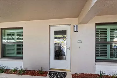 902 SW 48th Ter #104, Cape Coral, FL 33914 - Photo 3