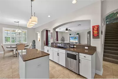 12917 Village Gate Ct, Fort Myers, FL 33913 - Photo 7