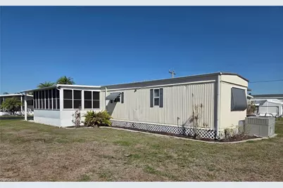 551 Freedom St, North Fort Myers, FL 33917 - Photo 33