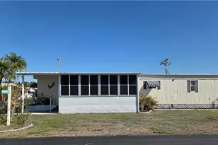 551 Freedom St, North Fort Myers, FL 33917 - Photo 31