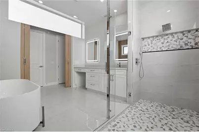 1414 NE 19th Ter, Cape Coral, FL 33909 - Photo 19