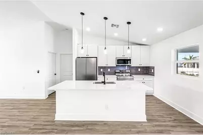 1702 NW 5th Pl, Cape Coral, FL 33993 - Photo 13