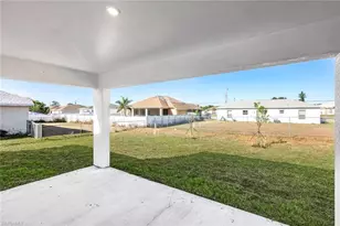 1702 NW 5th Pl, Cape Coral, FL 33993 - Photo 23