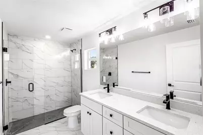 1702 NW 5th Pl, Cape Coral, FL 33993 - Photo 17