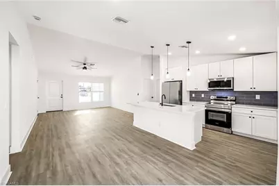 1702 NW 5th Pl, Cape Coral, FL 33993 - Photo 7