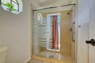 5004 SW 5th Pl, Cape Coral, FL 33914 - Photo 15