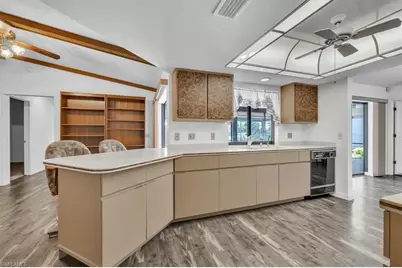 6070 Anchorline Ct, North Fort Myers, FL 33917 - Photo 13