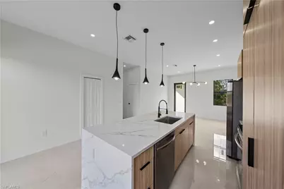 1097 Eisenhower Blvd, Lehigh Acres, FL 33974 - Photo 9