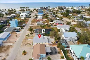 185 Hibiscus Dr, Fort Myers Beach, FL 33931 - Photo 35