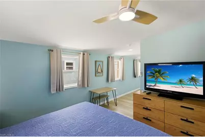 185 Hibiscus Dr, Fort Myers Beach, FL 33931 - Photo 21