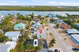 185 Hibiscus Dr, Fort Myers Beach, FL 33931 - Photo 37