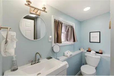 185 Hibiscus Dr, Fort Myers Beach, FL 33931 - Photo 13