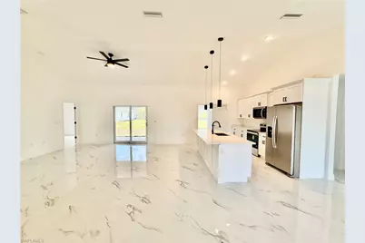 2600 26th St W, Lehigh Acres, FL 33971 - Photo 11