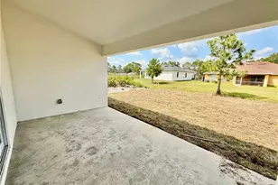 2600 26th St W, Lehigh Acres, FL 33971 - Photo 31