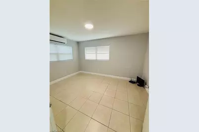 20 Westminster St N, Lehigh Acres, FL 33936 - Photo 3