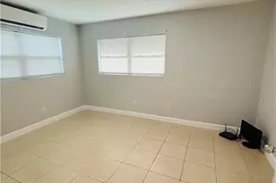 20 Westminster St N, Lehigh Acres, FL 33936 - Photo 3