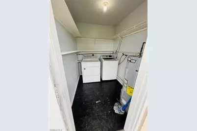 20 Westminster St N, Lehigh Acres, FL 33936 - Photo 9