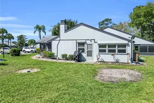10438 Lakeport Ct, Lehigh Acres, FL 33936 - Photo 19