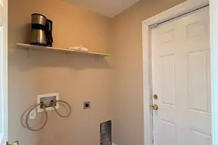 1040 Grant Blvd, Lehigh Acres, FL 33974 - Photo 25