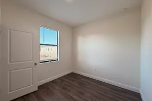 454 Grant Blvd, Lehigh Acres, FL 33974 - Photo 9