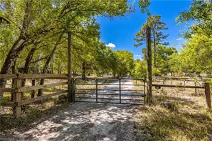 18551 Lynn Rd, North Fort Myers, FL 33917 - Photo 47