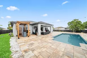 2304 NW 7th St, Cape Coral, FL 33993 - Photo 7