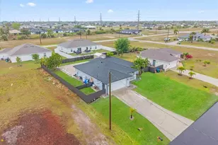 2304 NW 7th St, Cape Coral, FL 33993 - Photo 9