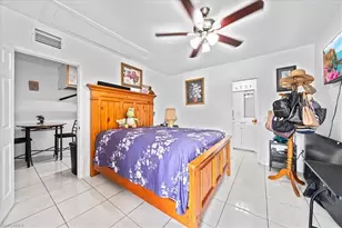 2304 NW 7th St, Cape Coral, FL 33993 - Photo 37