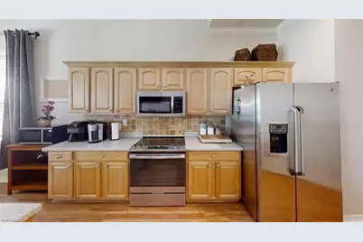 138 Burnt Pine Dr, Naples, FL 34119 - Photo 9