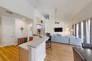 138 Burnt Pine Dr, Naples, FL 34119 - Photo 3