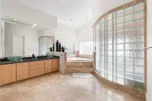 12330 McGregor Woods Cir, Fort Myers, FL 33908 - Photo 23